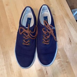 Men’s polo sneakers